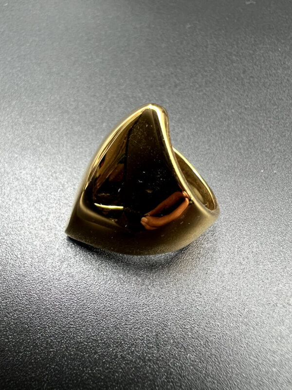 Gladiator ring