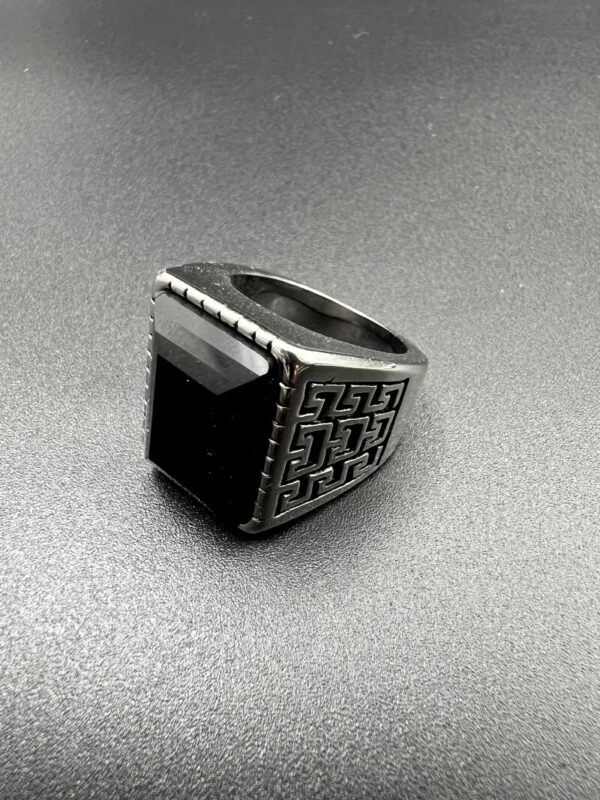 Silver square ring with black Onyx stone II